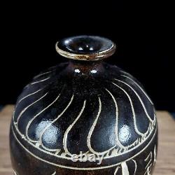 11.2 Old Chinese Porcelain Song dynasty cizhou kiln Black White crane Pulm Vase