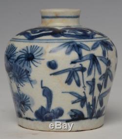 16th Century, Ming Dynasty, Antique Chinese Porcelain Blue and White Jarlet