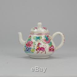 18C Chinese Porcelain Teapot Yongzheng Qianlong Year of the Dog Antique