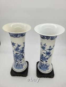 18th c. Chinese Qing Dynasty Gu Beaker Underglaze blue pair of porcelain vases