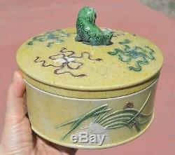 1930's Chinese Sancai Relief Porcelain Plum Blossom Box Fu Foo Dog Lion Finial