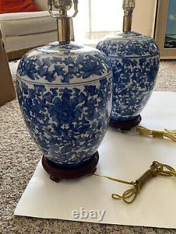 2 Antique Chinese Chinoiserie Blue & White Porcelain Lamps Beautiful Pair