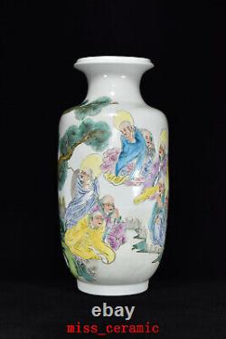 22 Antique Chinese Porcelain qing dynasty famille rose 18 saints arhats Vase