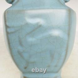 7.3 Chinese Porcelain Song dynasty ru kiln QingLiangSi mark cyan Ice crack Vase