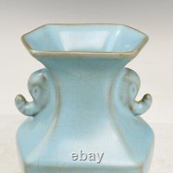 7.3 Chinese Porcelain Song dynasty ru kiln QingLiangSi mark cyan Ice crack Vase