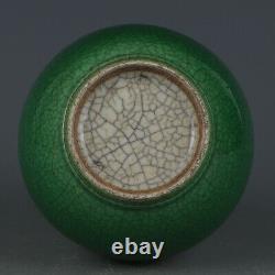7.6 Chinese Old Antique Porcelain Qing dynasty mark Green glaze Ice crack Vase
