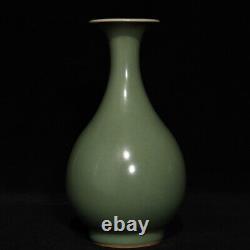 8.7 Chinese Antique Song dynasty Porcelain guan kiln Green glaze Yuhuchun vase