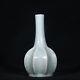 8.7 Chinese Porcelain Song Dynasty Ru Kiln Cyan Glaze Ice Crack Eight Edge Vase