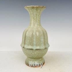 8.8 Antique Chinese Porcelain Song dynasty guan kiln cyan glaze Ice crack Vase