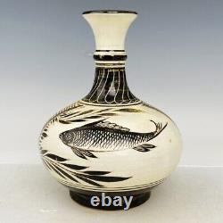 9.1 Chinese Old Porcelain song dynasty cizhou kiln Black White glaze fish Vase
