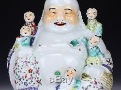 A Chinese Antique Famille Rose Porcelain Buddha, Minguo Period