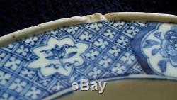 A Chinese export porcelain Qianlong Ch' ien Lung Barber shaving bleeding bowl