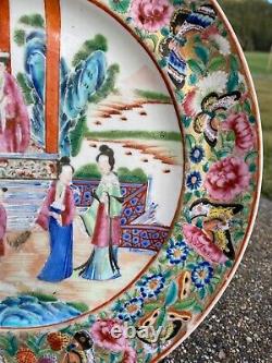A Fine Antique Chinese Rose Medallion Porcelain Plate Figural Scene