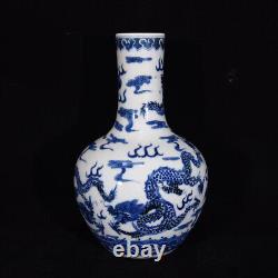 A Pair Beautiful Chinese Hand Painting Blue&white Porcelain Dragon Vase