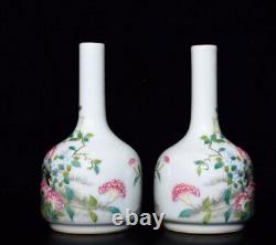 A Pair Beautiful Chinese Handmade Painting Famille Rose Porcelain Flowers Vase