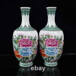 A Pair Chinese Pastel Porcelain HandPainted Exquisite Flowers&Plants Vase 20911