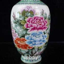 A Pair Chinese Pastel Porcelain HandPainted Exquisite Flowers&Plants Vase 20911