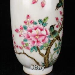 A Pair Chinese Pastel Porcelain Handmade Exquisite Flowers and Birds Vase 12422