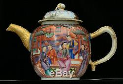 A top quality decoration antique Chinese porcelain export tea pot 18th century
