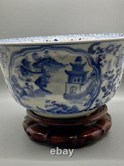 Antique Chinese Blue and White Porcelain Bowl Qing Dynasty With Stand