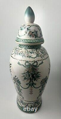 Antique Chinese Export 18th Century Old Green Flowered Porcelain Jar with Lid