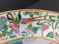 Antique Chinese Export Famille Rose Porcelain Plate 18th / 19th C Qing Dynasty