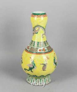Antique Chinese Famille-Rose Garlic Head Porcelain Vase, Ming Dynasty Mark