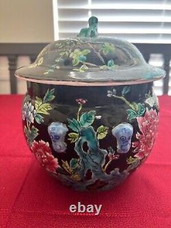 Antique Chinese Famille Rose Porcelain Pot