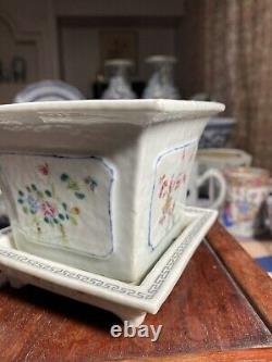 Antique Chinese Famille Rose jardiniere Porcelain Planter Pot
