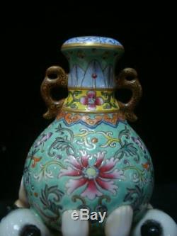 Antique Chinese Hand Painting Carving Porcelain Vase Marked QianLong