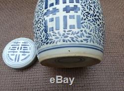 Antique Chinese Kangxi Blue And White Porcelain Double Happiness Ginger Jar Mark