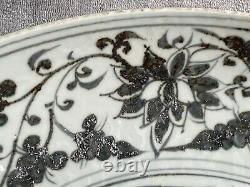 Antique Chinese Porcelain Charger Plate Yuan Or Ming Dynasty