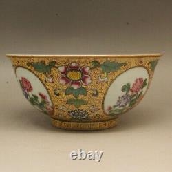 Antique Chinese Porcelain Qing Qianlong Enamel Colored Flower Picture Bowl