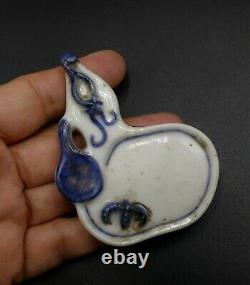 Antique Chinese Qing Dynasty porcelain brush lick
