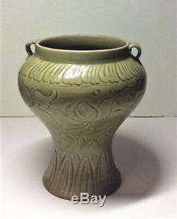 Antique Chinese Yuan Dynasty Yaozhou Kiln Celadon Glaze Porcelain Vase Floral