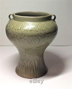 Antique Chinese Yuan Dynasty Yaozhou Kiln Celadon Glaze Porcelain Vase Floral
