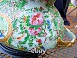 Antique Chinese export famille rose medallion porcelain tureen