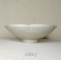Antique Chinese porcelain plate, Dynasty Song
