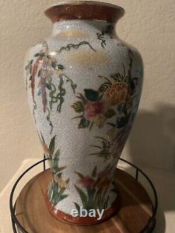 Antique Vintage Yong Shang Cai Ci Chang (Eternal Victory) Chinese Porcelain Vase