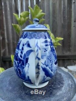 Antique chinese blue and white porcelain Teapot Qing China Asian