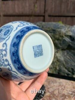 Antique chinese porcelain jar with mark and antique stand