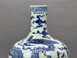 Beautiful Chinese Hand Painting Blue&white Porcelain Dragon Globular Shape Vase