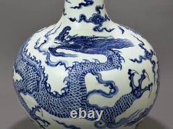 Beautiful Chinese Hand Painting Blue&white Porcelain Dragon Globular Shape Vase