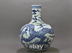 Beautiful Chinese Hand Painting Blue&white Porcelain Dragon Globular Shape Vase