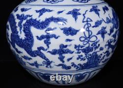 Beautiful Chinese Hand Painting Blue&white Porcelain Dragon Globular Shape Vase