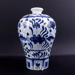 Beautiful Chinese Hand Painting Blue&white Porcelain Fish Mei Vase