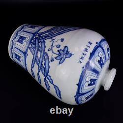 Beautiful Chinese Hand Painting Blue&white Porcelain Flowers Plants Mei Vase