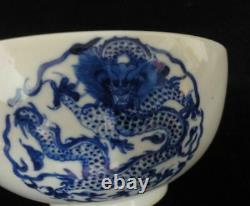 Chinese Antique Hand Painting Blue and White Porcelain Bowl Marked KangXi