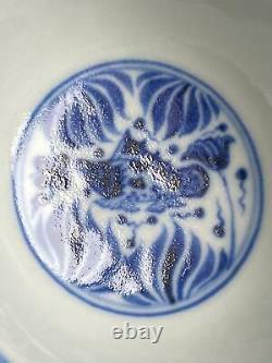 Chinese Antique Porcelain Blue and White Ceramic Bowl / Tea Cup China