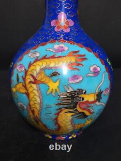 Chinese Enamel Porcelain Handmade Exquisite Dragon Pattern Vase 20636